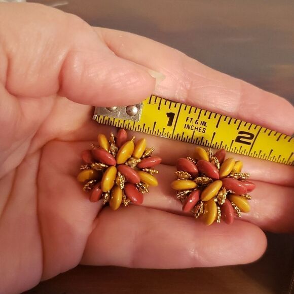 Vintage Orange Yellow Gold Fireworks Clip Earrings Costume Jewelry - Picture 4 of 5